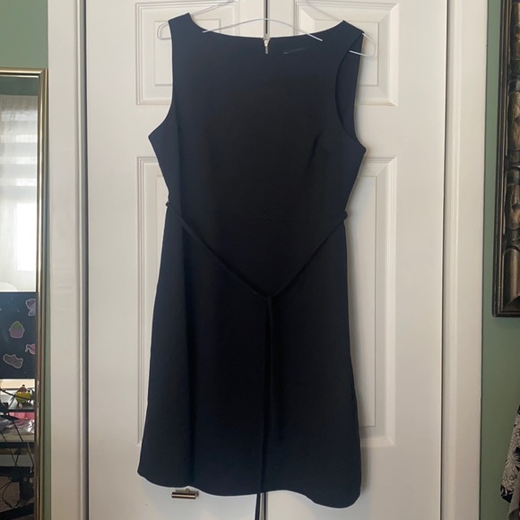 Black swing dress - Picture 1 of 6